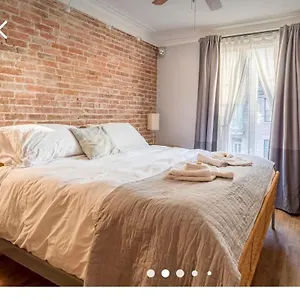 https://cozy-suites-in-prime-location.hotels-in-montreal.org